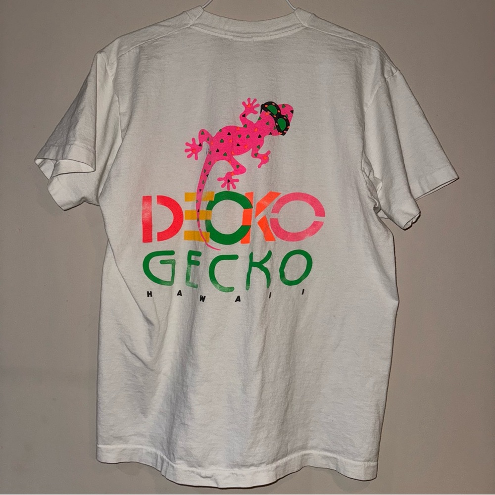 White Gecko vintage Hawaii Tee